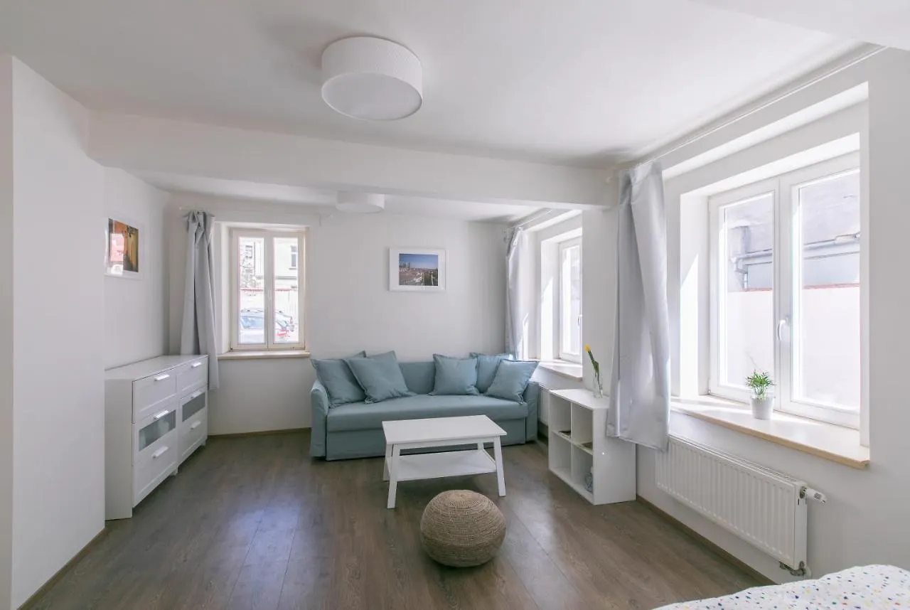 Cozy Apartment In Quiet Courtyard Near Charles Bridge Prague Czech Republic