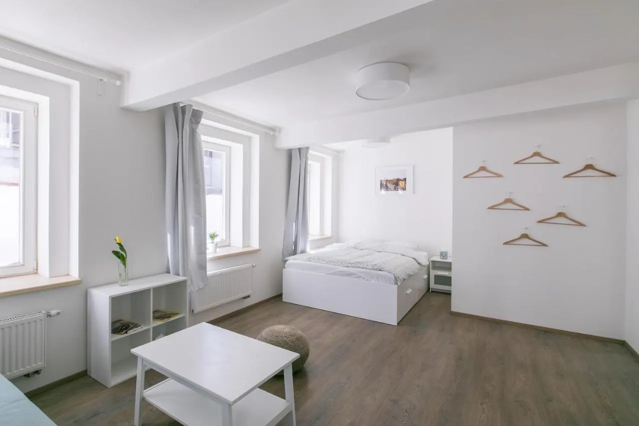 Cozy Apartment In Quiet Courtyard Near Charles Bridge Prague