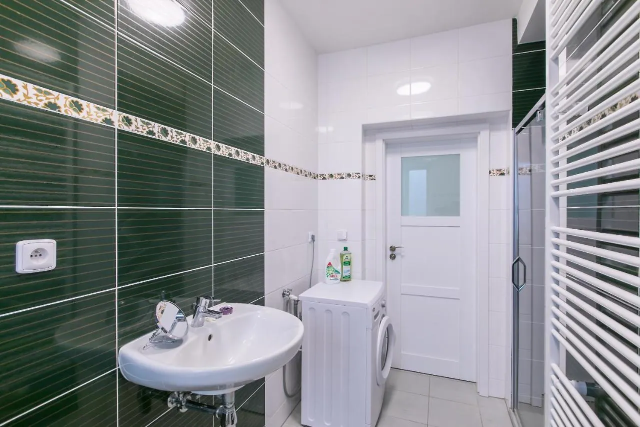 Cozy Apartment In Quiet Courtyard Near Charles Bridge Prague